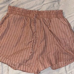 Cute summer shorts, super flowy and cute